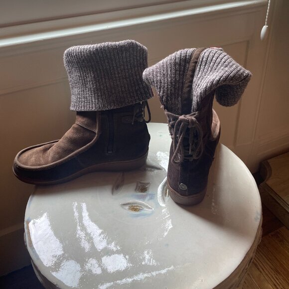 The North Face Insulated Alana Suede Fold Over Sweater Boot - Picture 6 of 7